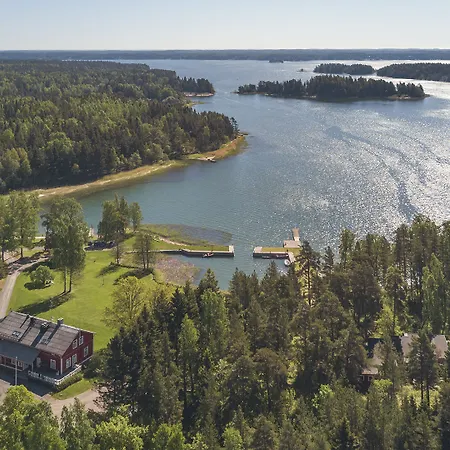 Calliola Kokous- Ja Saaristohotelli *