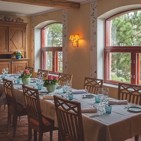 Calliola Kokous- Ja Saaristohotelli *