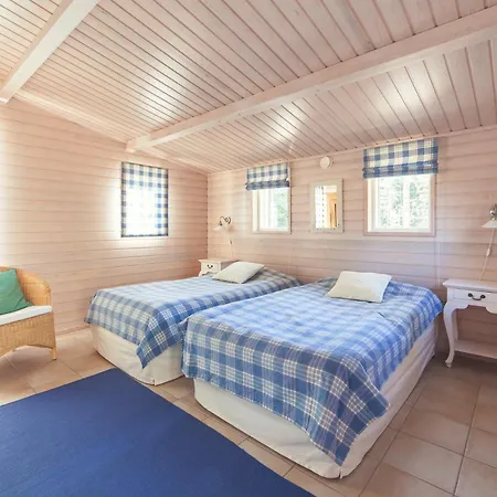 Calliola Kokous- Ja Saaristohotelli Hotel *