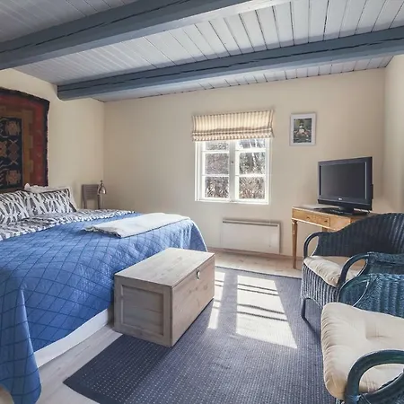 Calliola Kokous- Ja Saaristohotelli